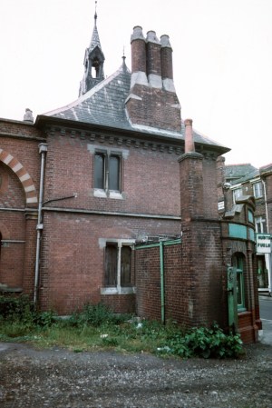 Side view of Fitzroy House Lewes