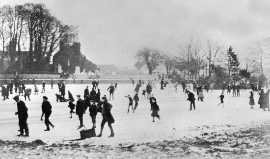 Skating on Falmer pond c1908