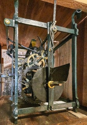 Clock at St Thomas a Becket Church, Cliffe, Lewes